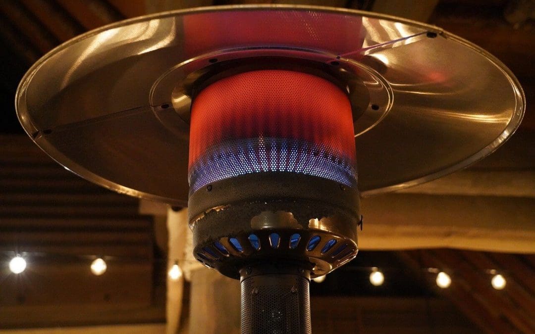 Easy Ways to Warm Up Your Outdoor Space